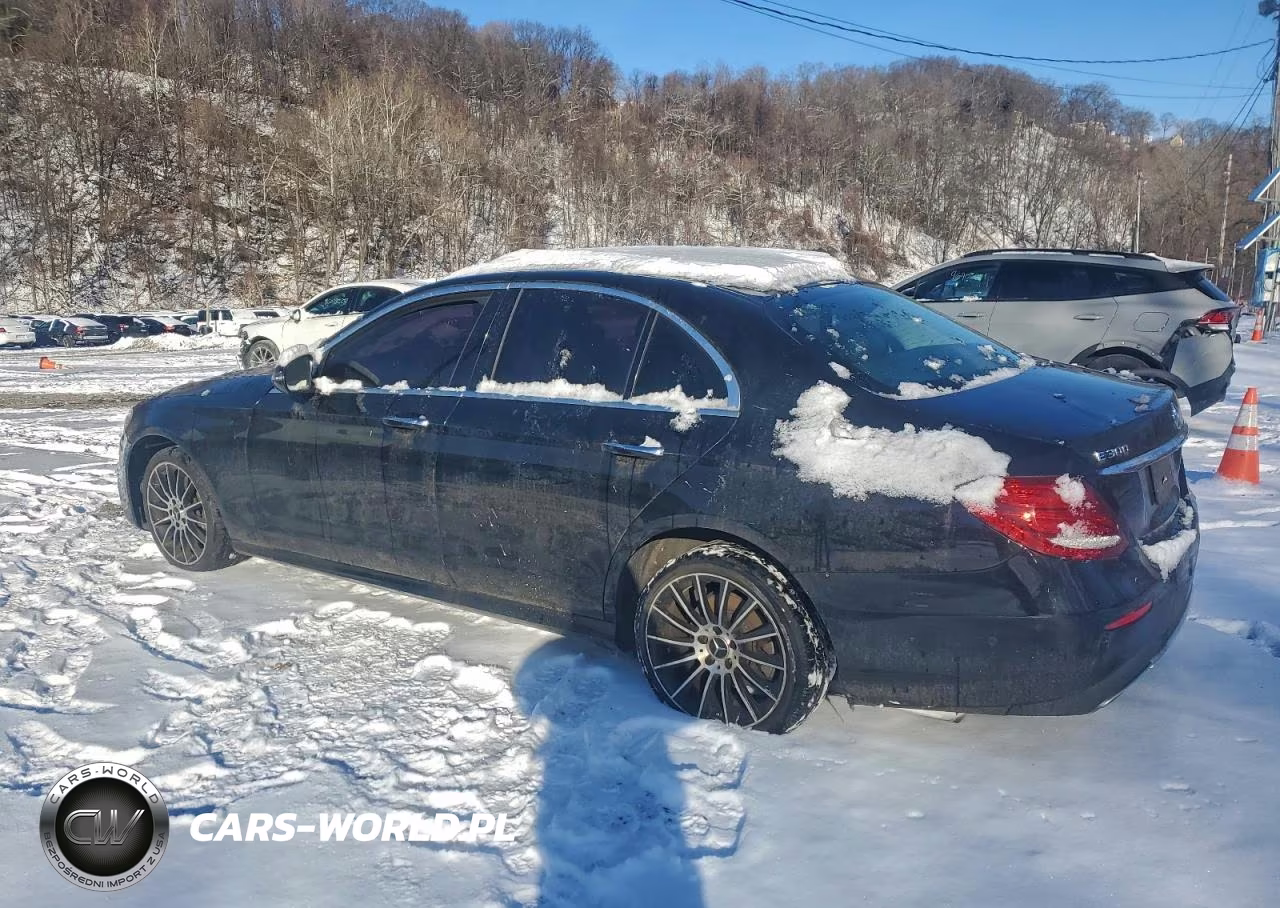 2018 Mercedes-Benz E 300 4Matic VIN:WDDZF4KB0JA338043 - 2