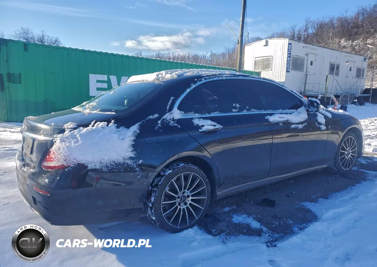 2018 Mercedes-Benz E 300 4Matic VIN:WDDZF4KB0JA338043 - 3