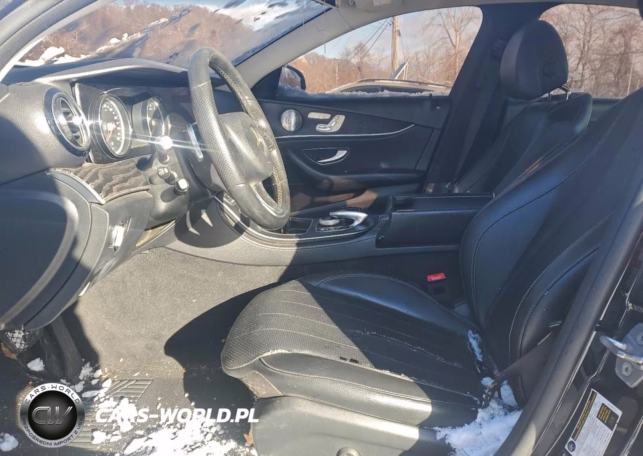 2018 Mercedes-Benz E 300 4Matic VIN:WDDZF4KB0JA338043 - 7