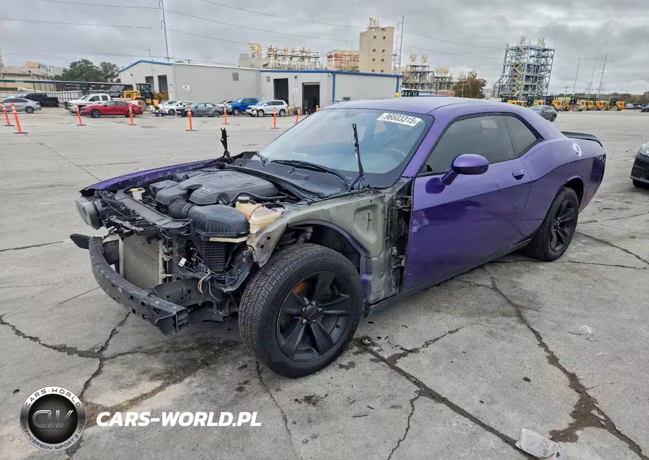 2016 Dodge Challenger Sxt