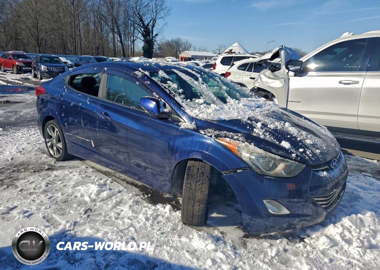 2013 Hyundai Elantra Gls VIN:5NPDH4AE4DH318921 - 4