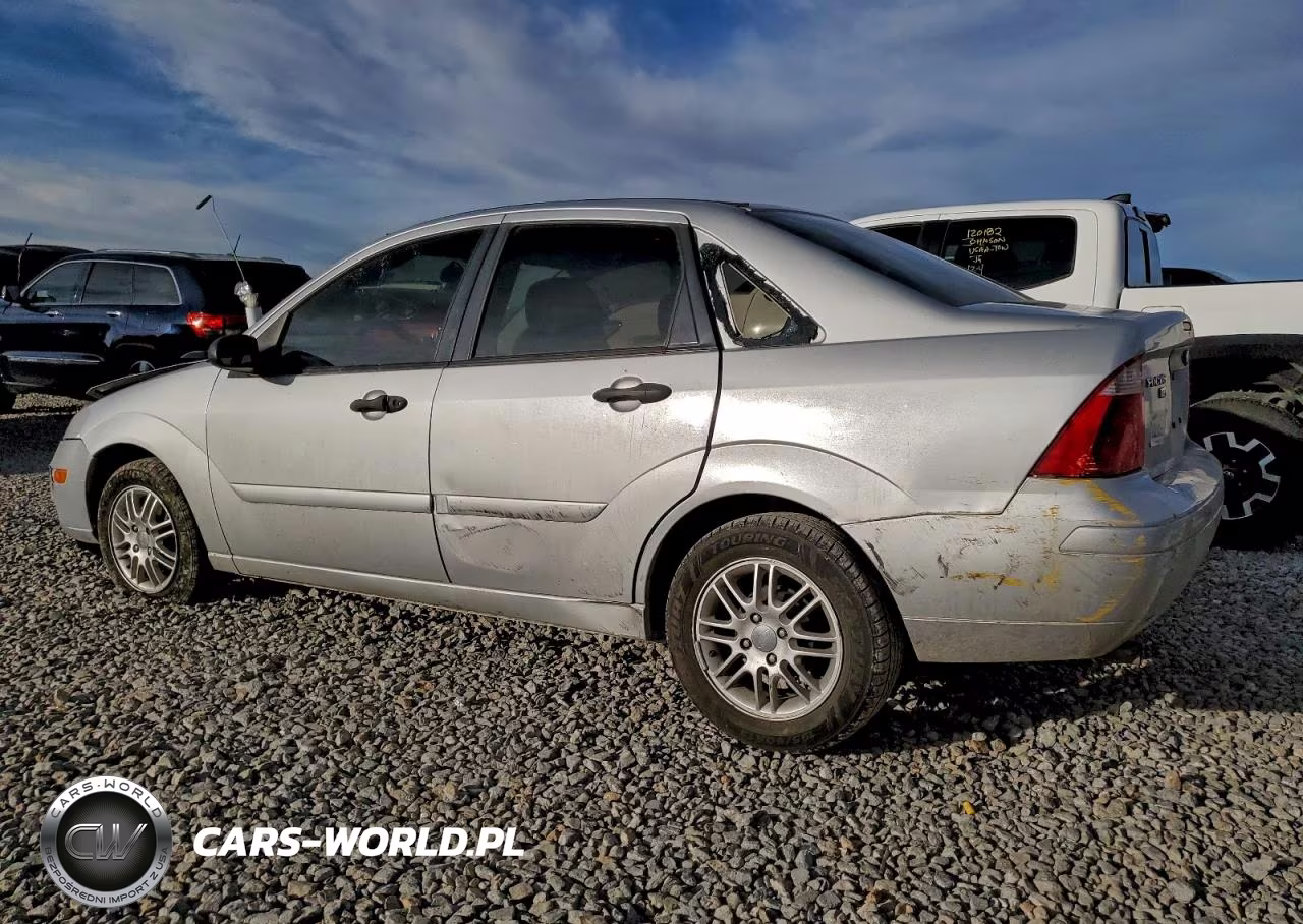 2007 Ford Focus Zx4 VIN:1FAFP34N67W302015 - 2