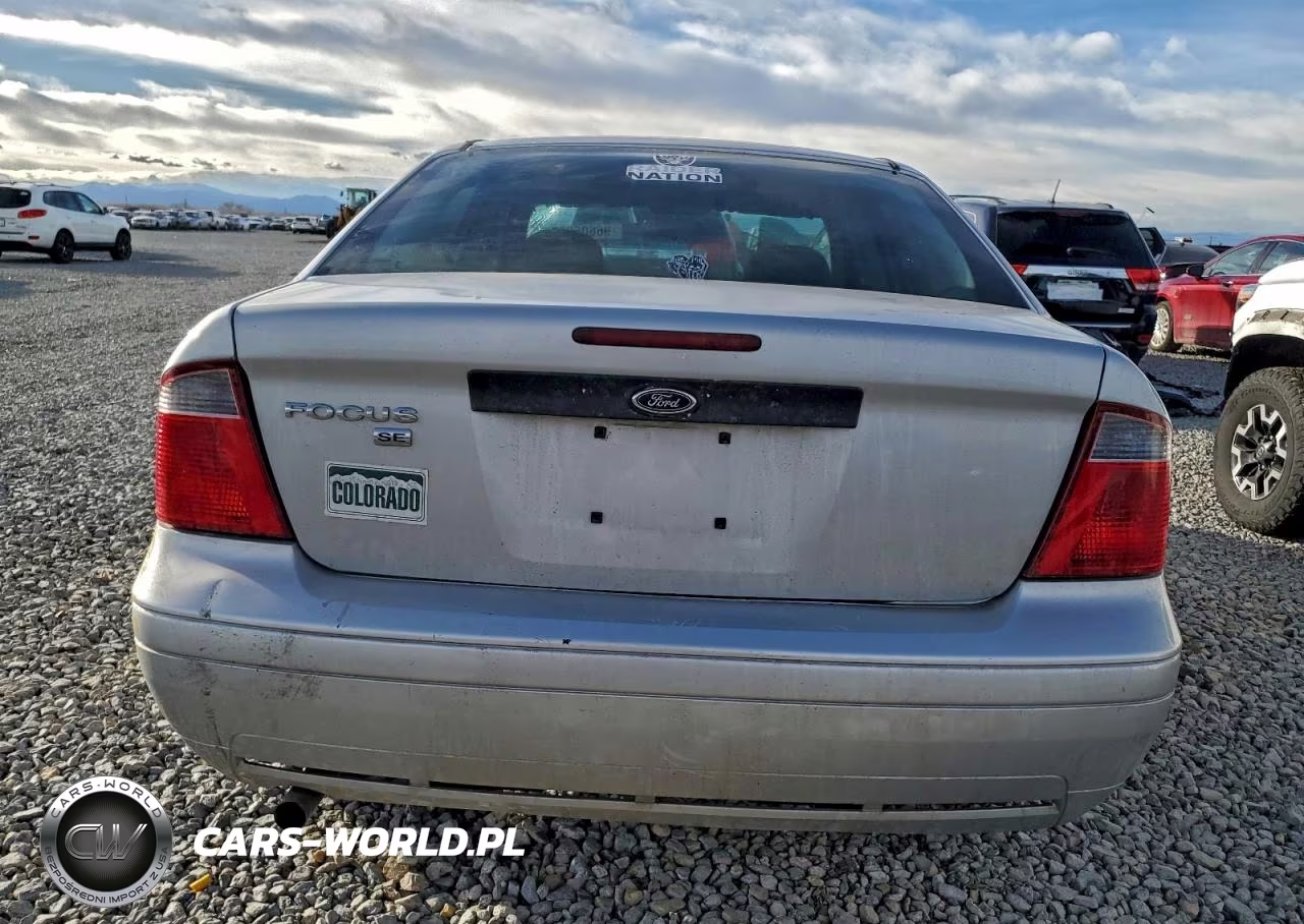 2007 Ford Focus Zx4 VIN:1FAFP34N67W302015 - 6