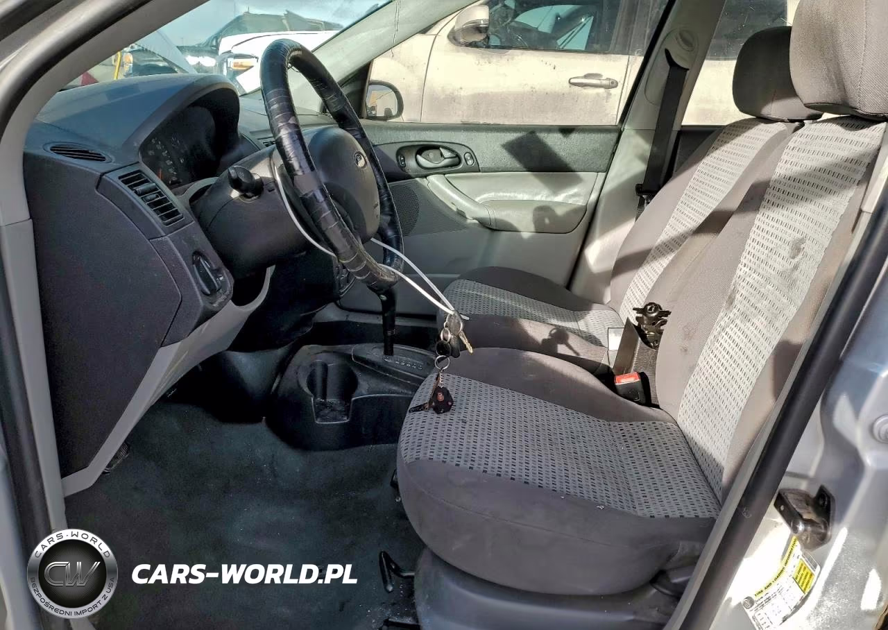 2007 Ford Focus Zx4 VIN:1FAFP34N67W302015 - 7