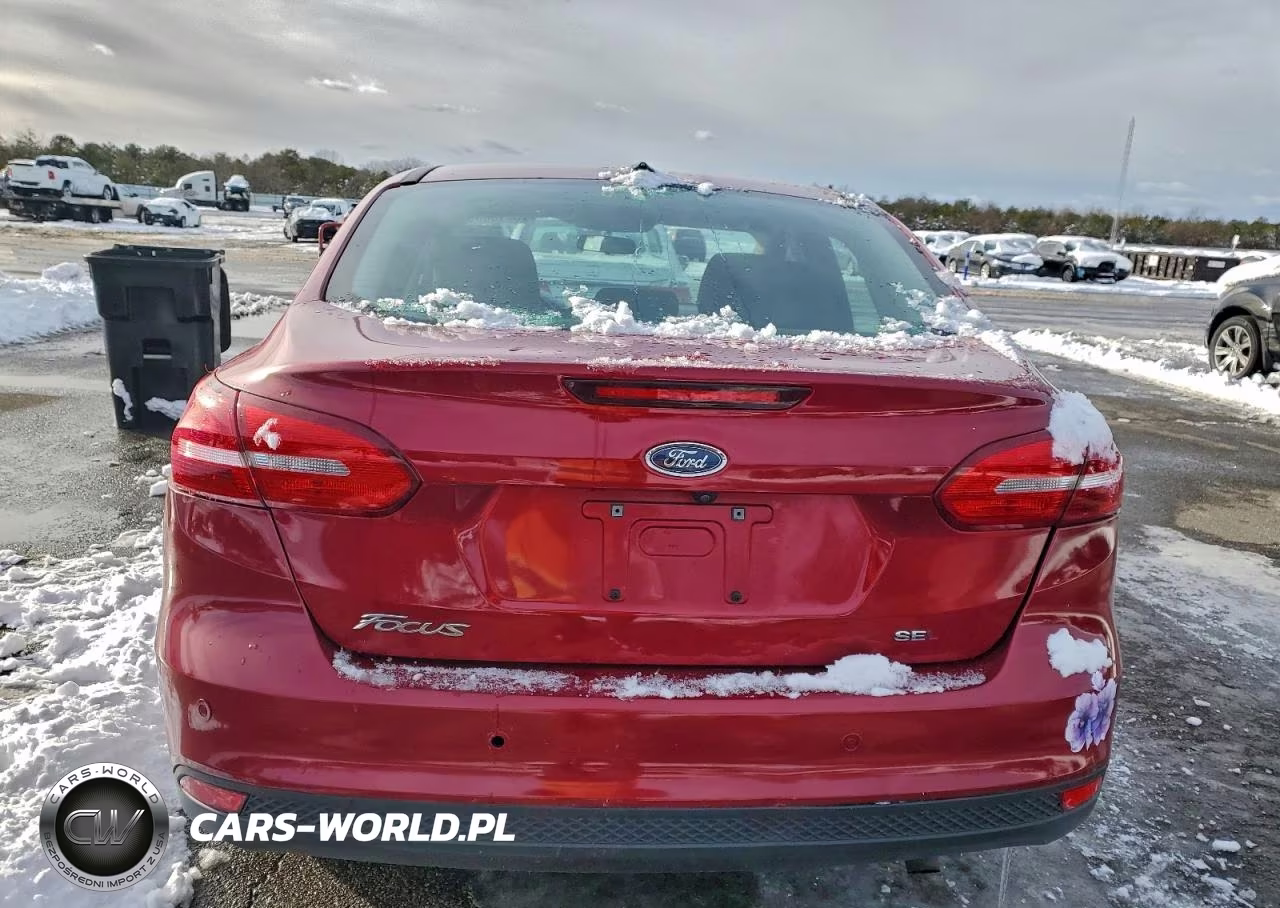 2017 Ford Focus Sel VIN:1FADP3H24HL250913 - 6