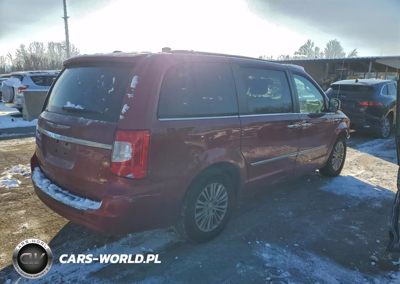 2014 Chrysler Town & Country Touring L VIN:2C4RC1CG2ER464689 - 3