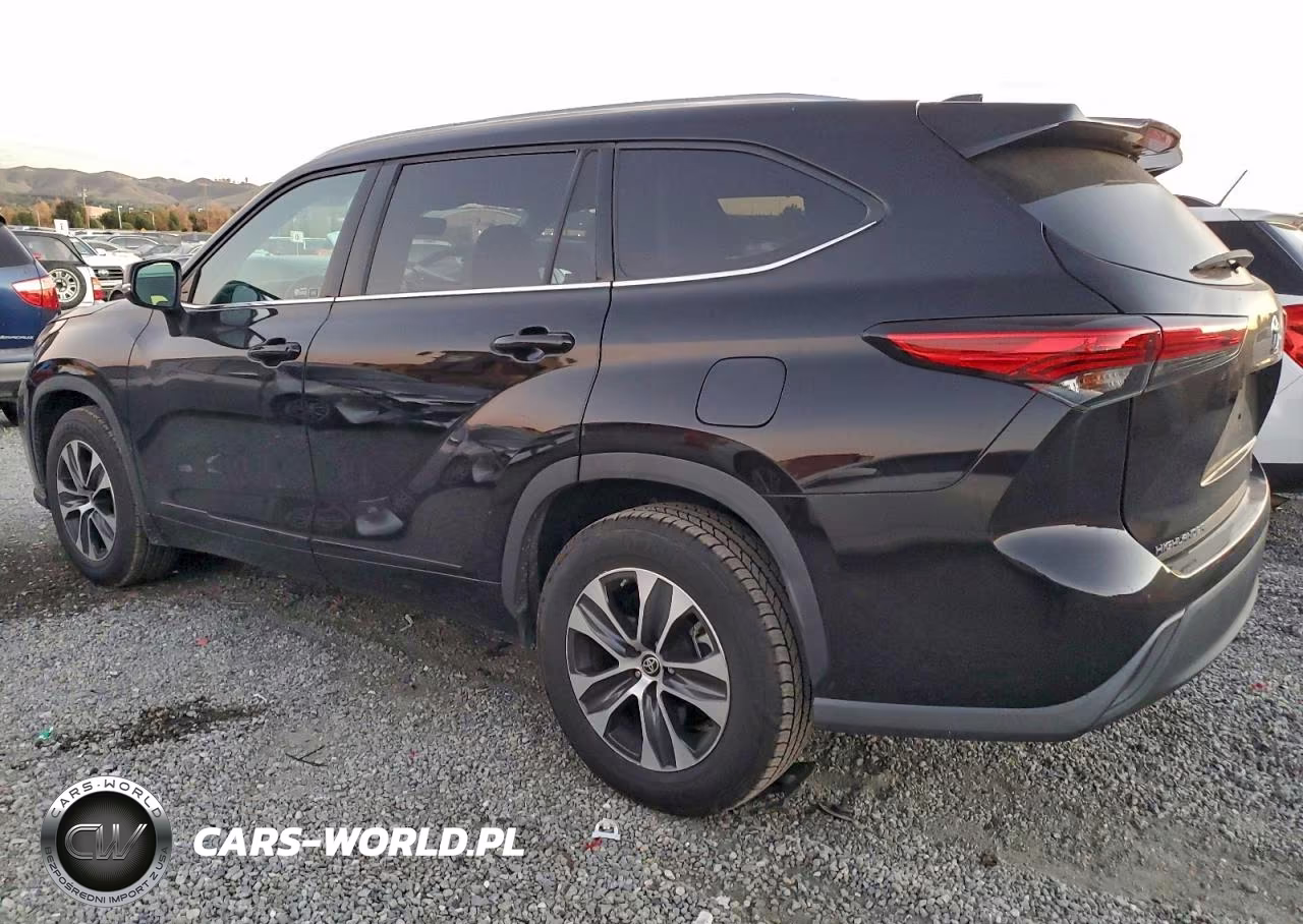 2021 Toyota Highlander Xle VIN:5TDHZRAH0MS039109 - 2