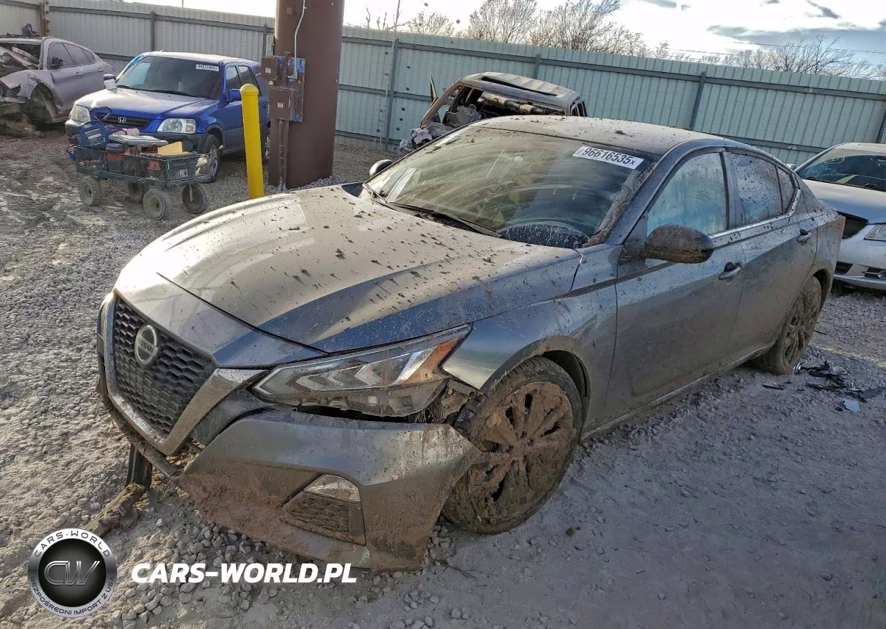 2020 Nissan Altima Sr – zdjęcie 1 z 12