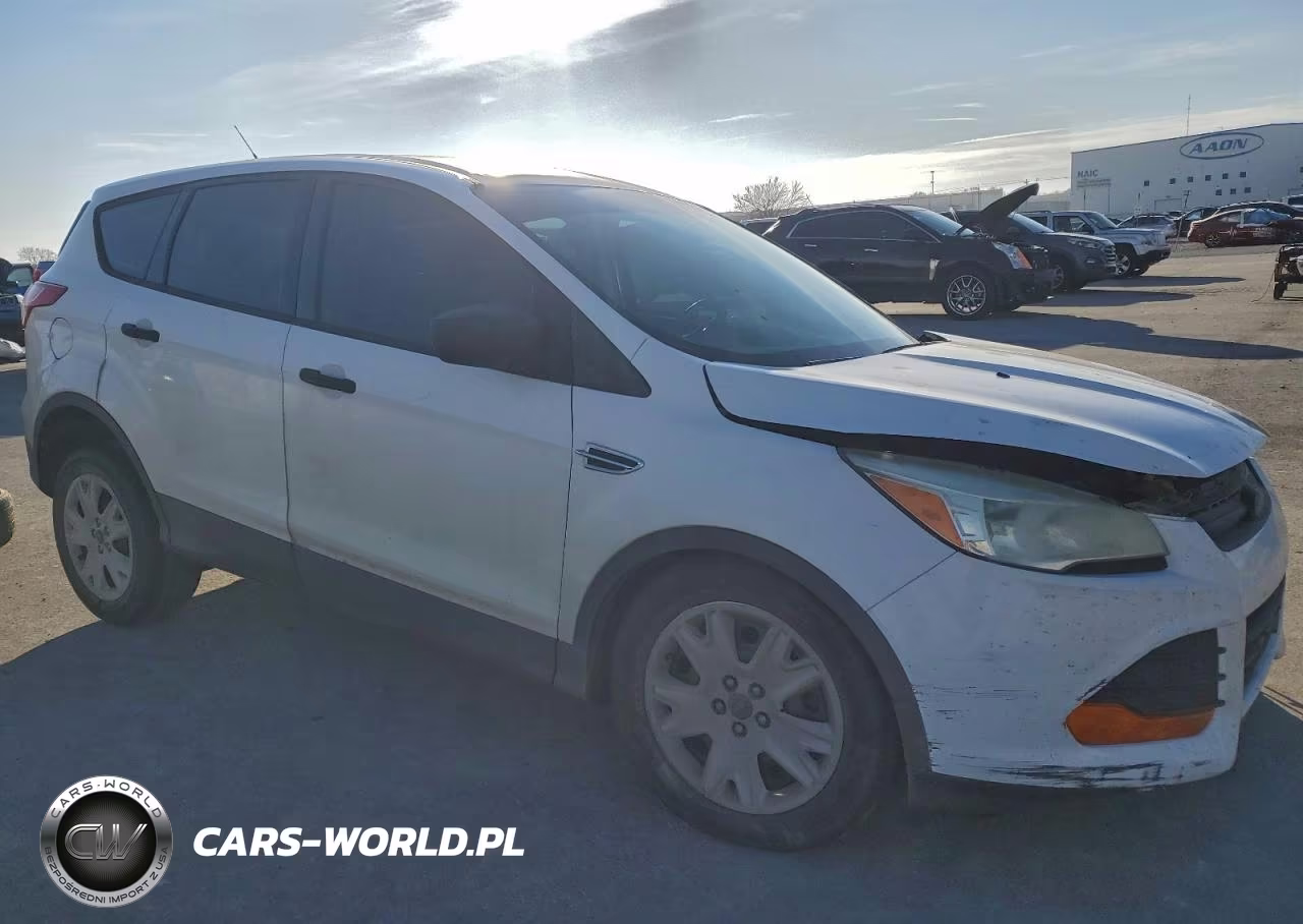 2014 Ford Escape S VIN:1FMCU0F7XEUD08634 - 4