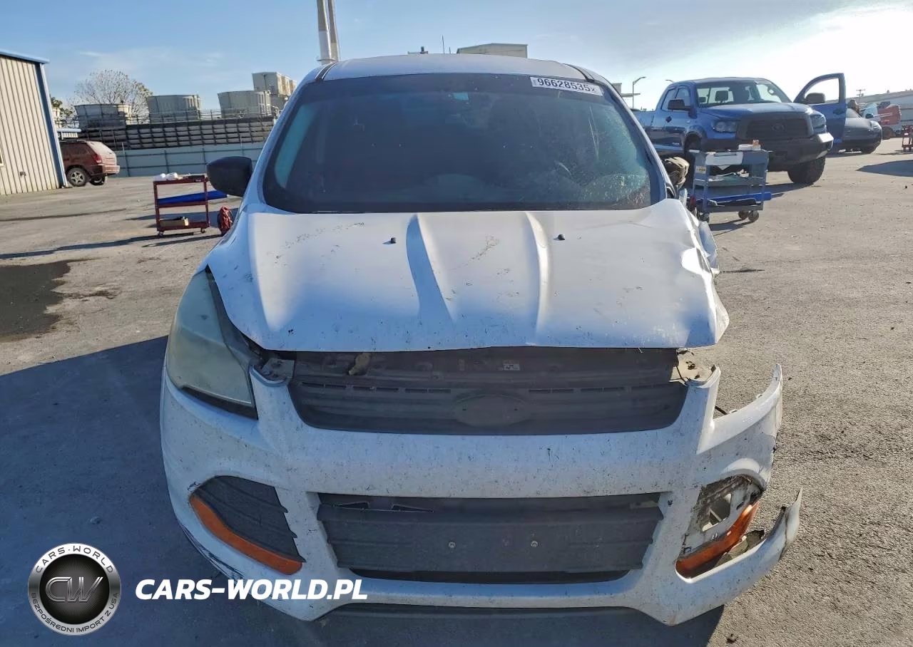 2014 Ford Escape S VIN:1FMCU0F7XEUD08634 - 5