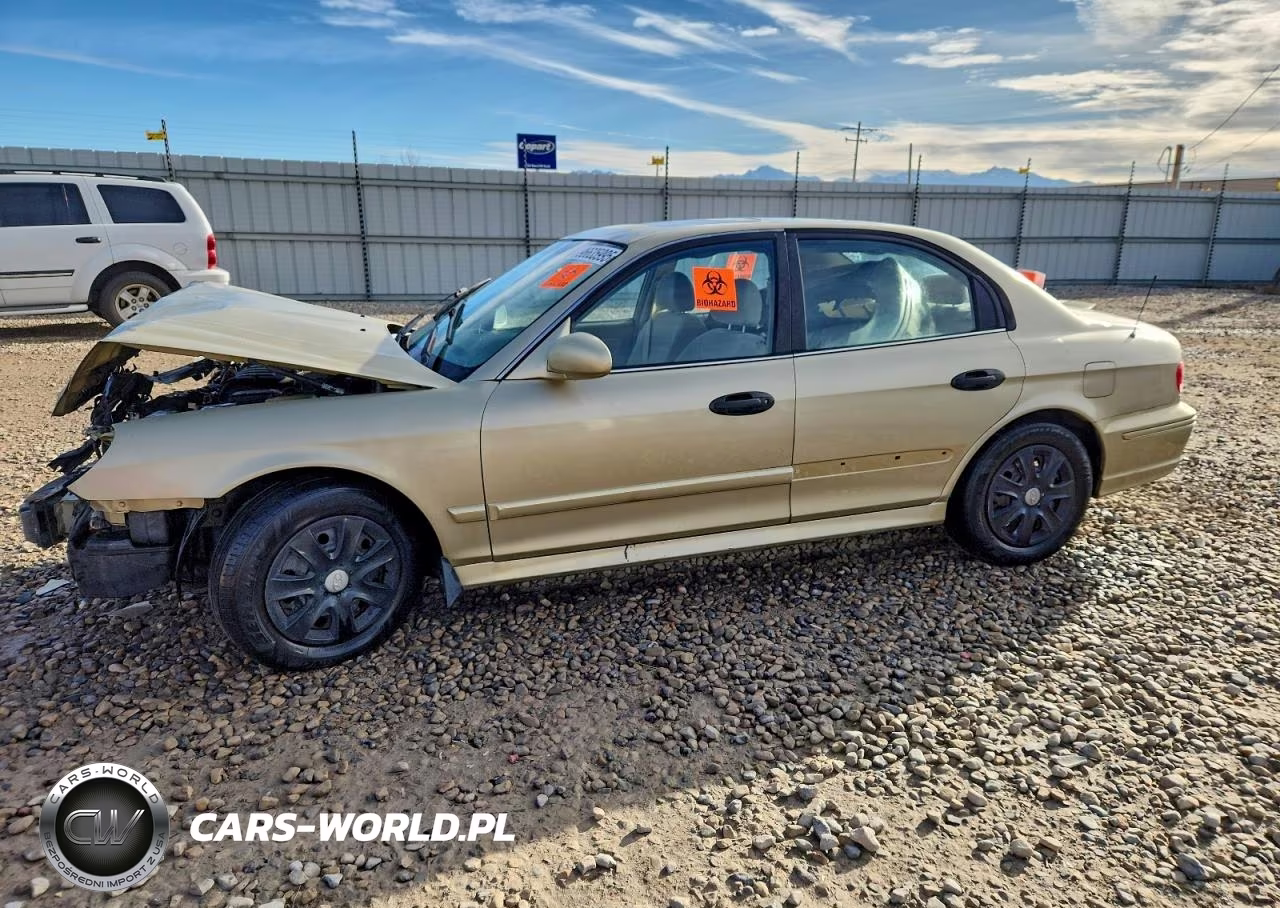 2002 Hyundai Sonata Base