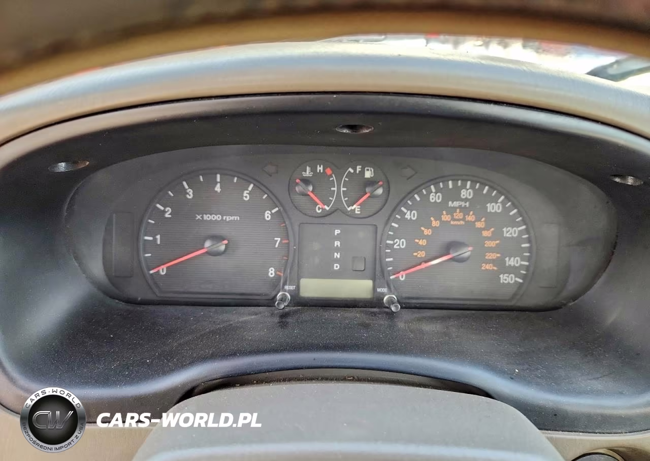 2002 Hyundai Sonata Base VIN:KMHWF25S42A668777 - 9