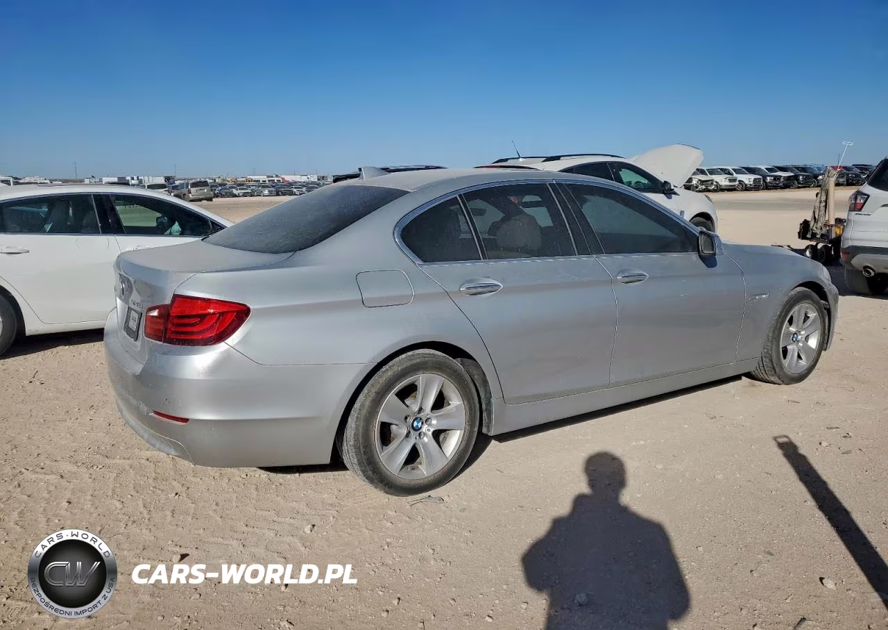 2013 BMW 528 Xi VIN:WBAXH5C58DD115050 - 3
