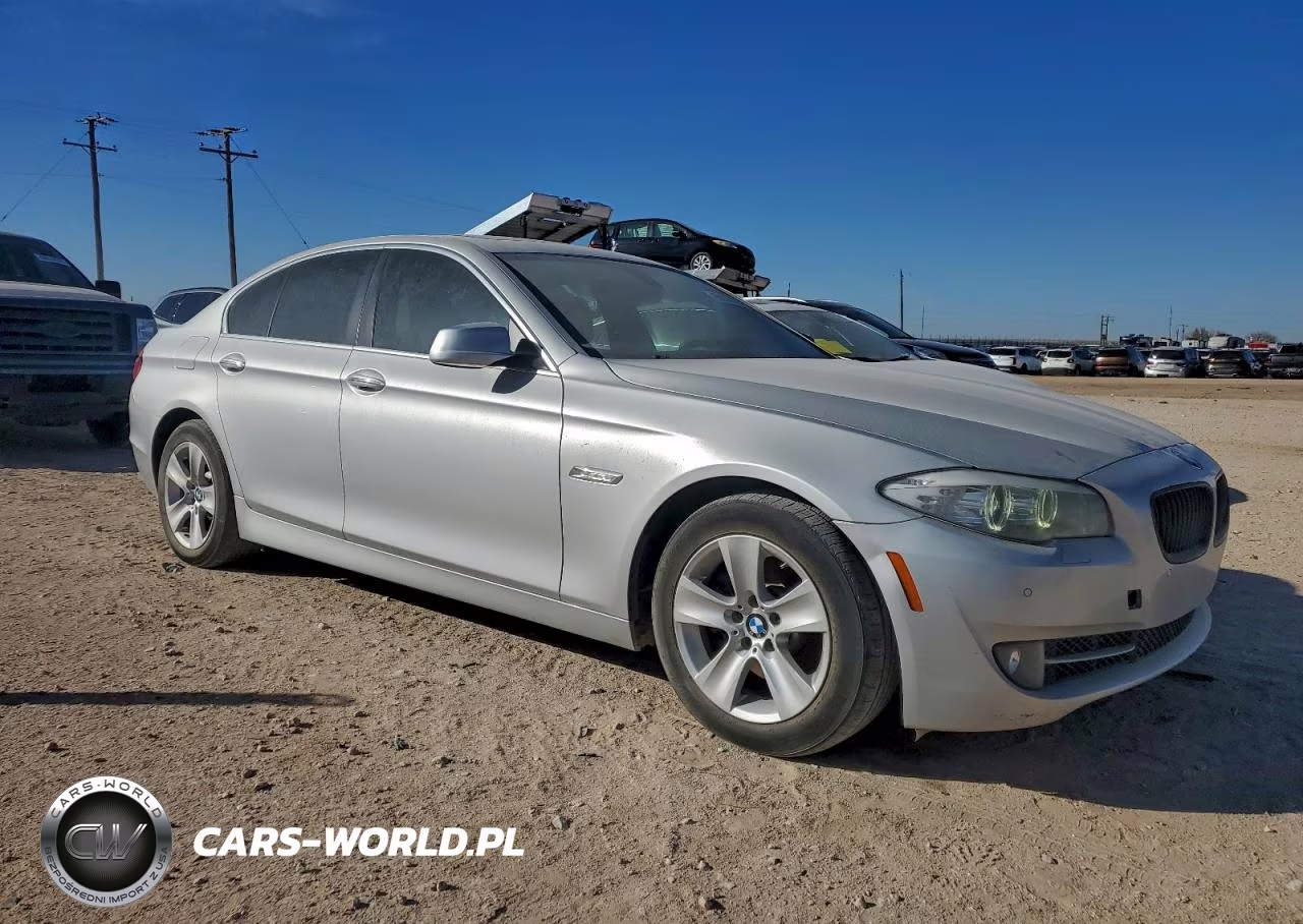 2013 BMW 528 Xi VIN:WBAXH5C58DD115050 - 4