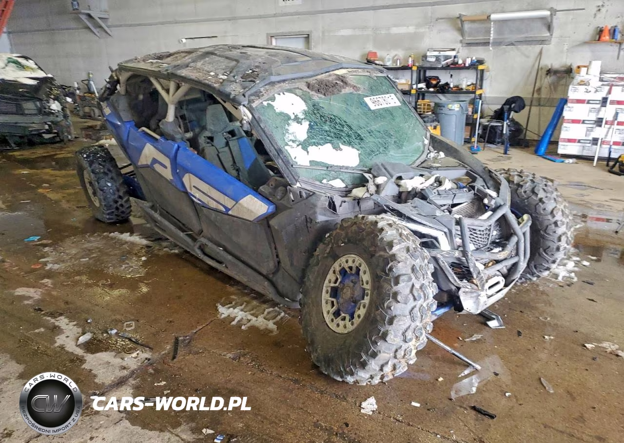 2022 Can-Am Maverick X Rs Utility Vehicle