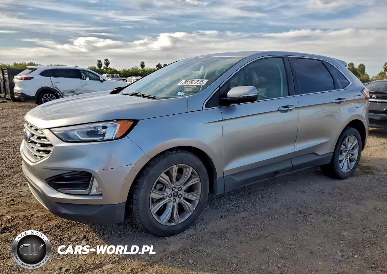 2022 Ford Edge Titanium