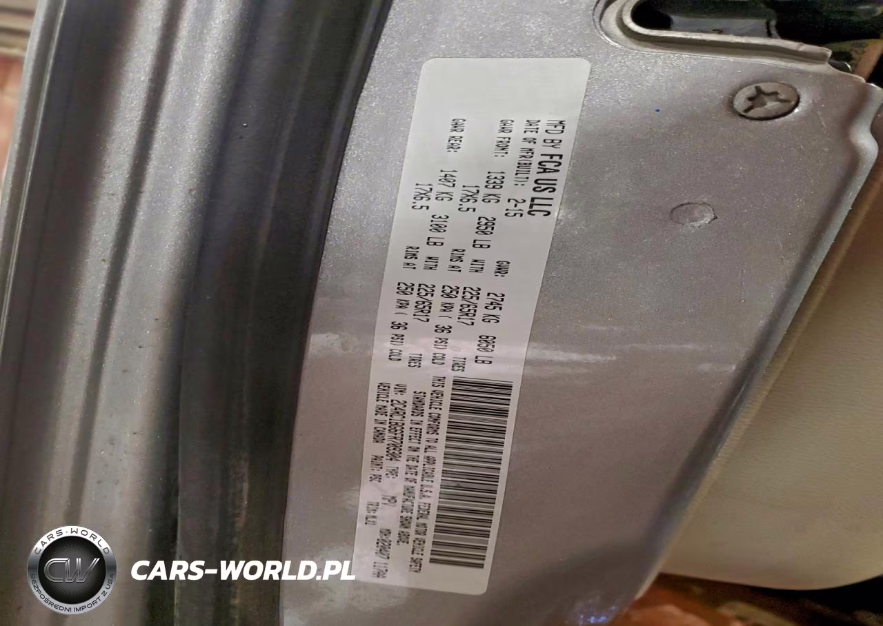 2015 Chrysler Town & Country Touring VIN:2C4RC1BG6FR709304 - 13