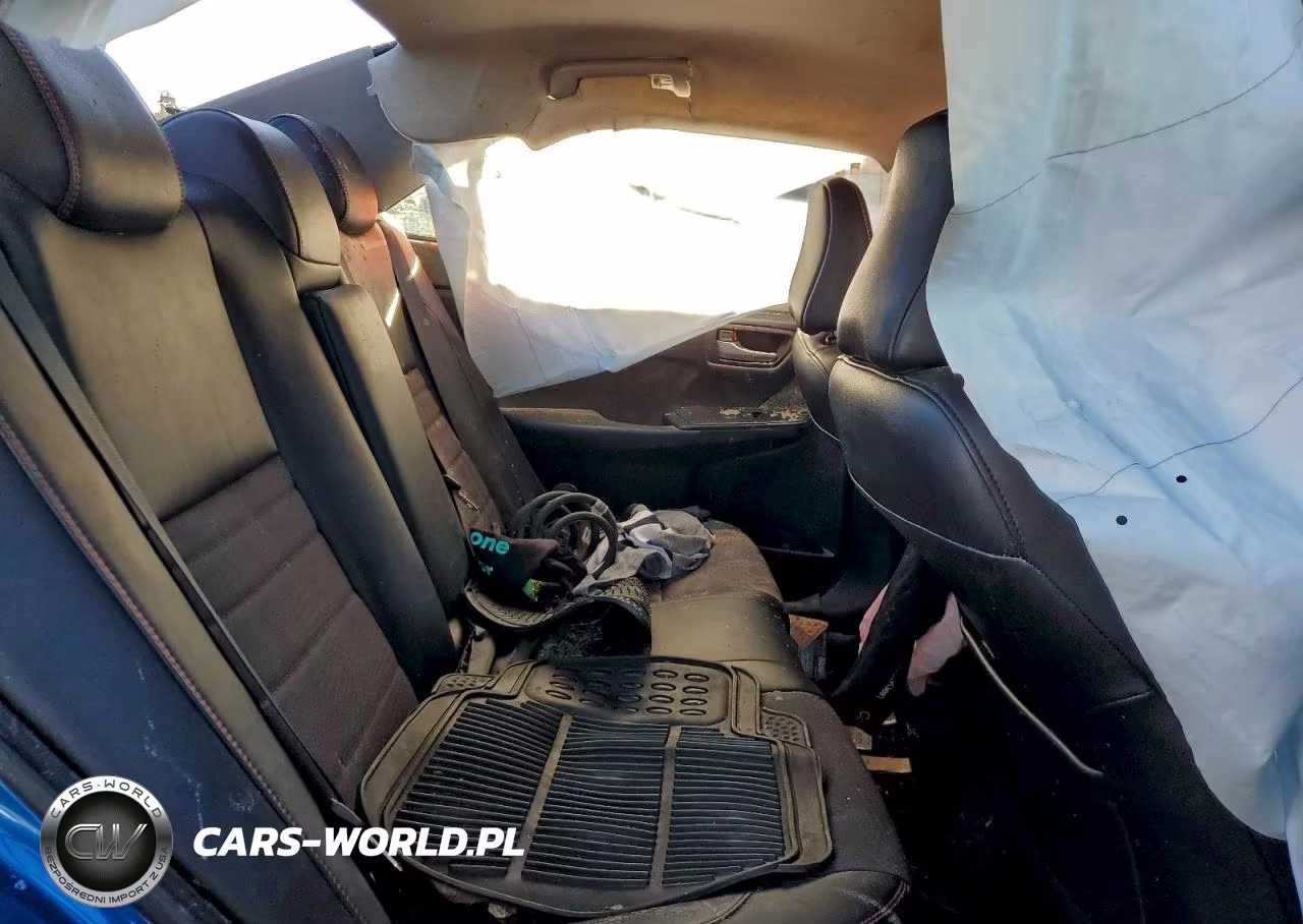 2017 Toyota Camry VIN:4T1BF1FKXHU747479 - 10