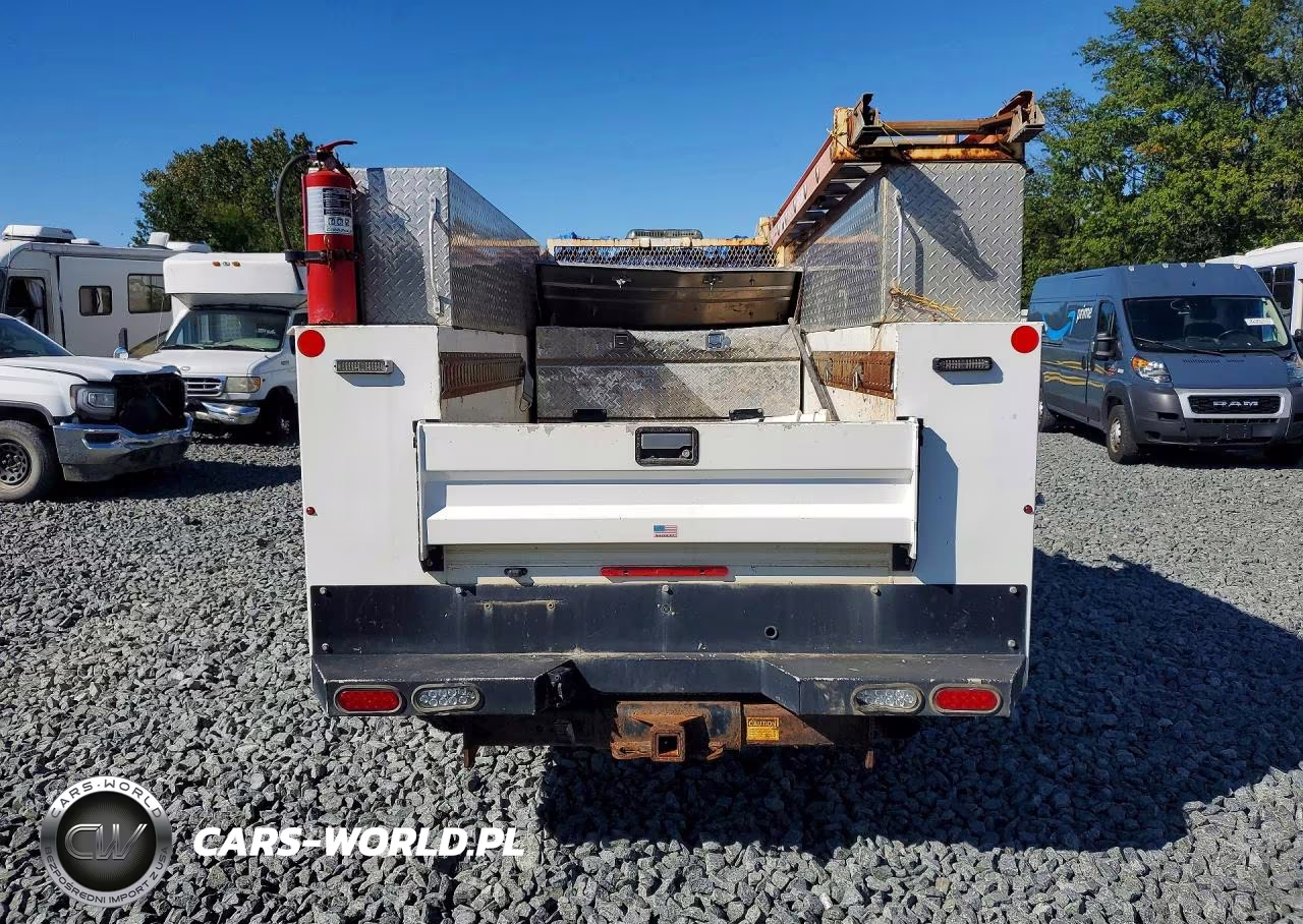 2022 Chevrolet Silverado Utility - Service Truck VIN:1GB4YSE73NF255617 - 6