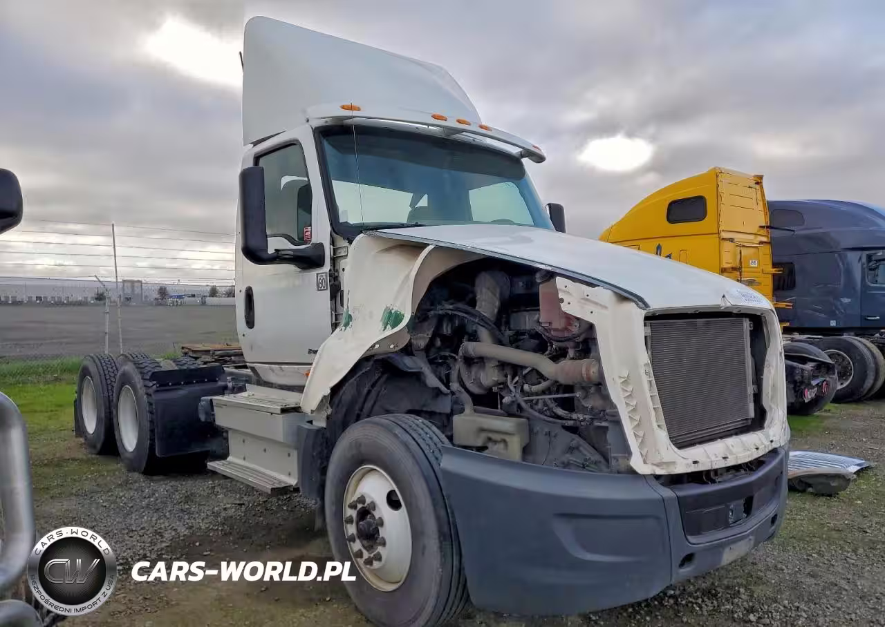 2019 International Lt625 Semi Truck