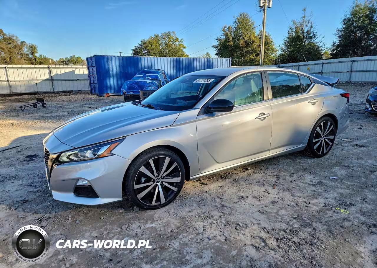 2021 Nissan Altima Sr