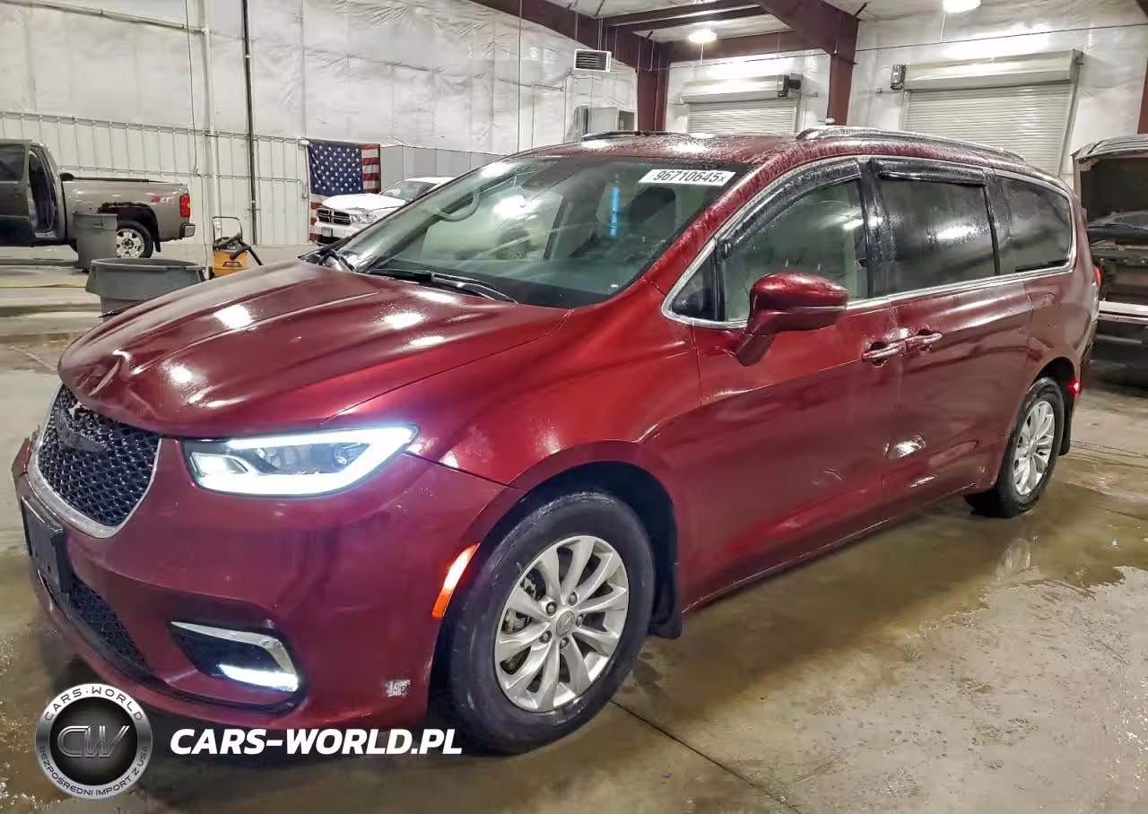 2021 Chrysler Pacifica Touring L