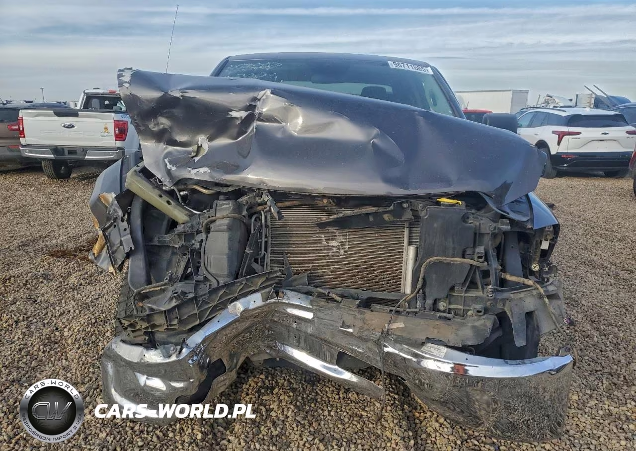2021 Ram 1500 Classic Tradesman VIN:1C6RR6FG7MS504096 - 5
