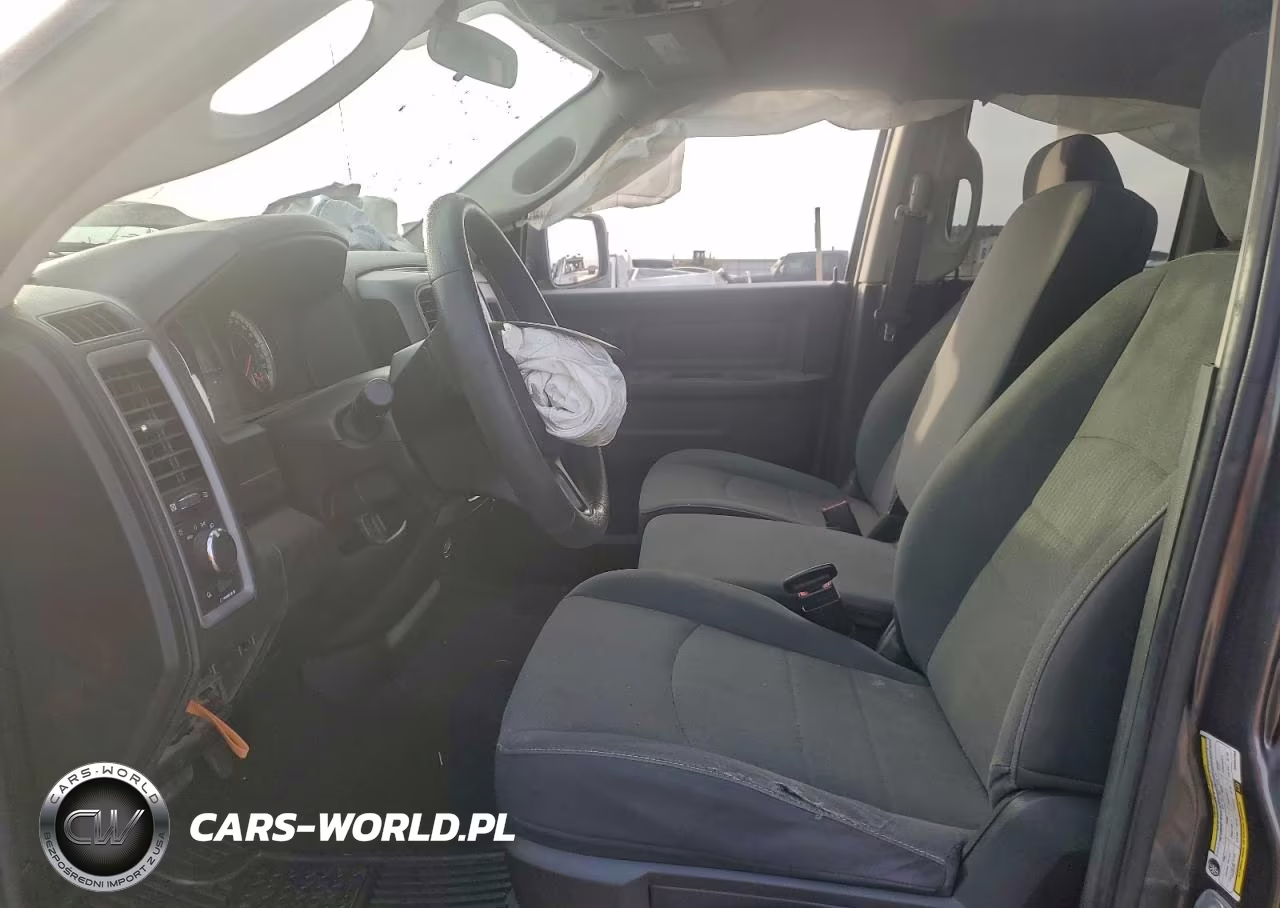 2021 Ram 1500 Classic Tradesman VIN:1C6RR6FG7MS504096 - 7
