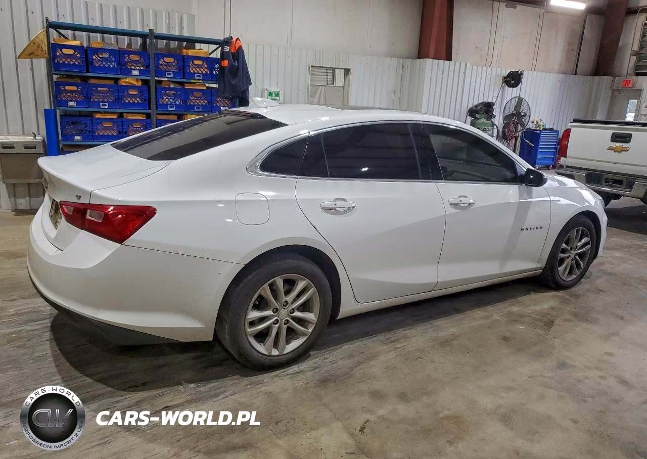 2018 Chevrolet Malibu Lt VIN:1G1ZD5ST1JF146950 - 3