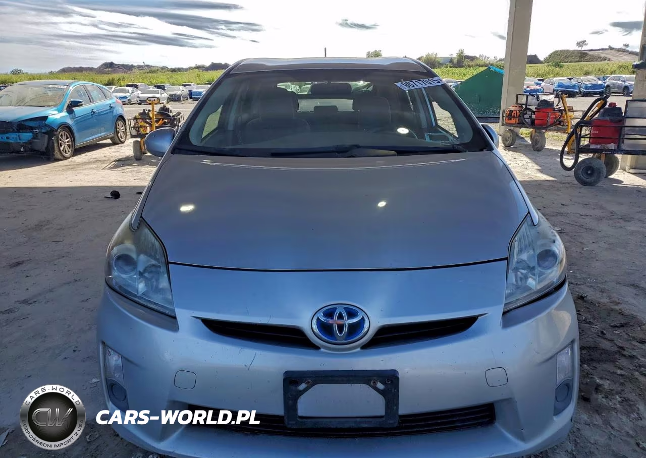 2011 Toyota Prius VIN:JTDKN3DU7B1467311 - 5