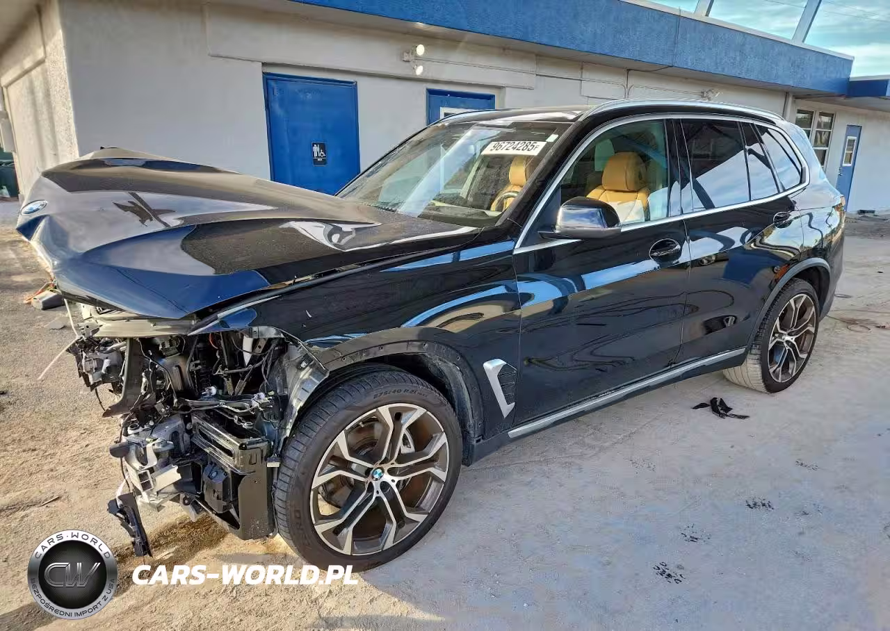 2024 BMW X5 xDrive40I