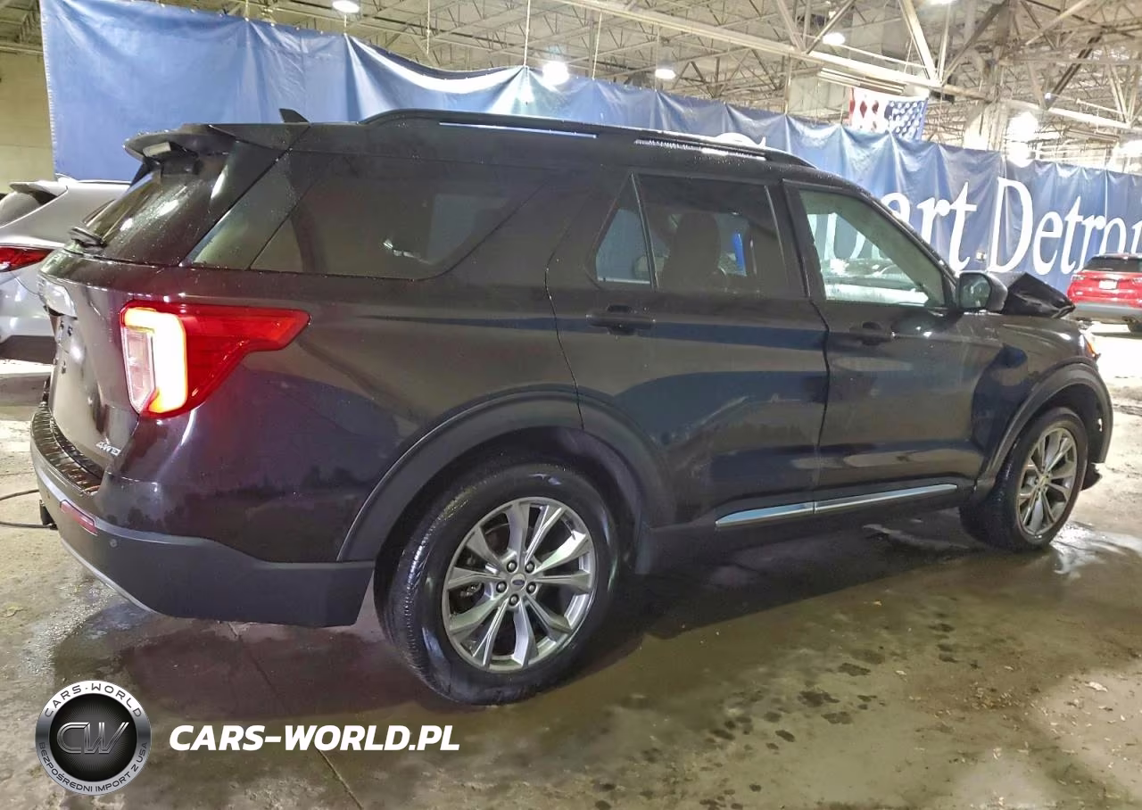 2022 Ford Explorer Xlt VIN:1FMSK8DHXNGB72631 - 3