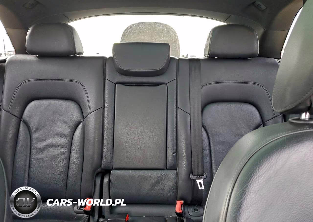 2017 Audi Q5 Premium Plus VIN:WA1M2AFPXHA059921 - 10