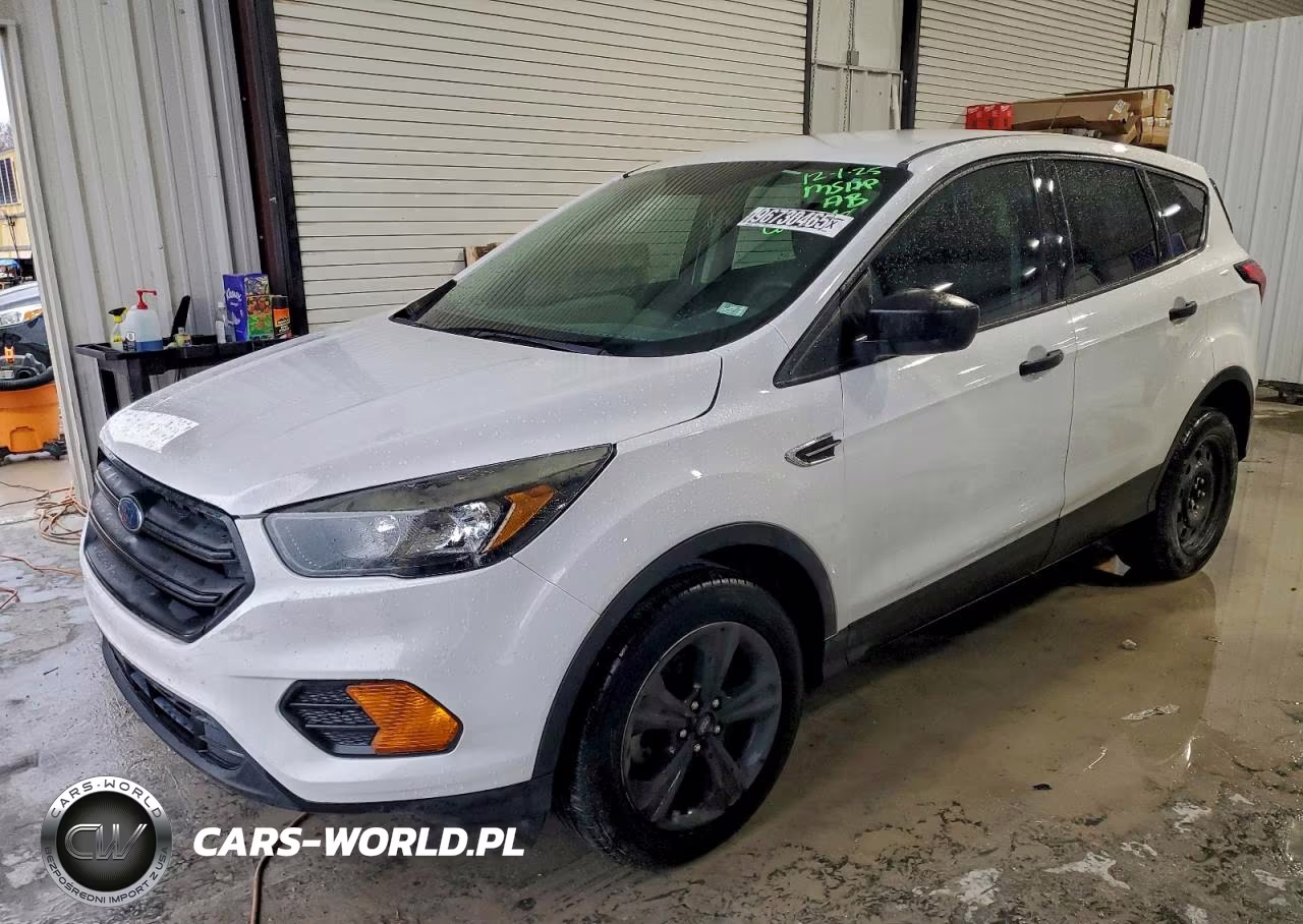 2019 Ford Escape S