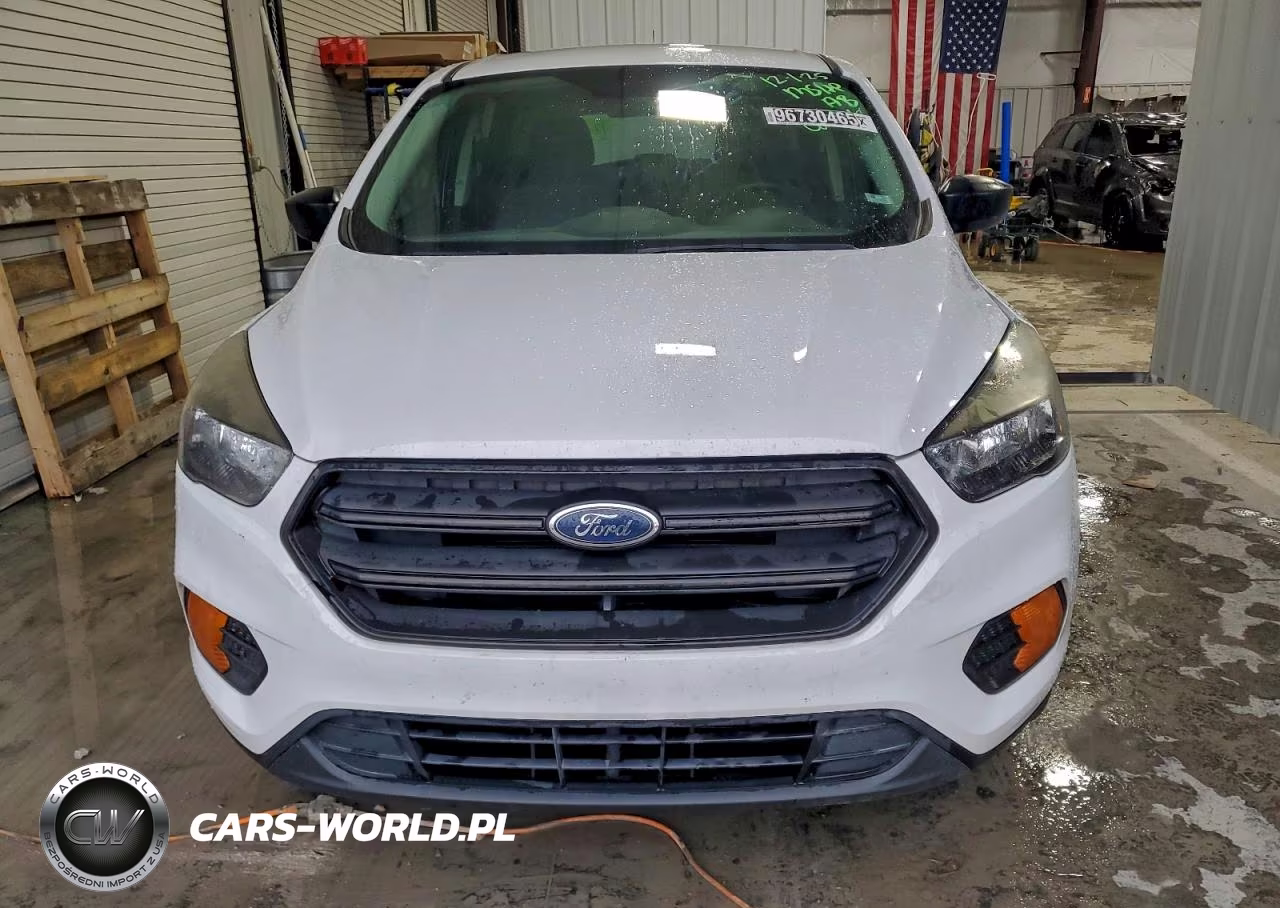 2019 Ford Escape S VIN:1FMCU0F78KUB48040 - 5
