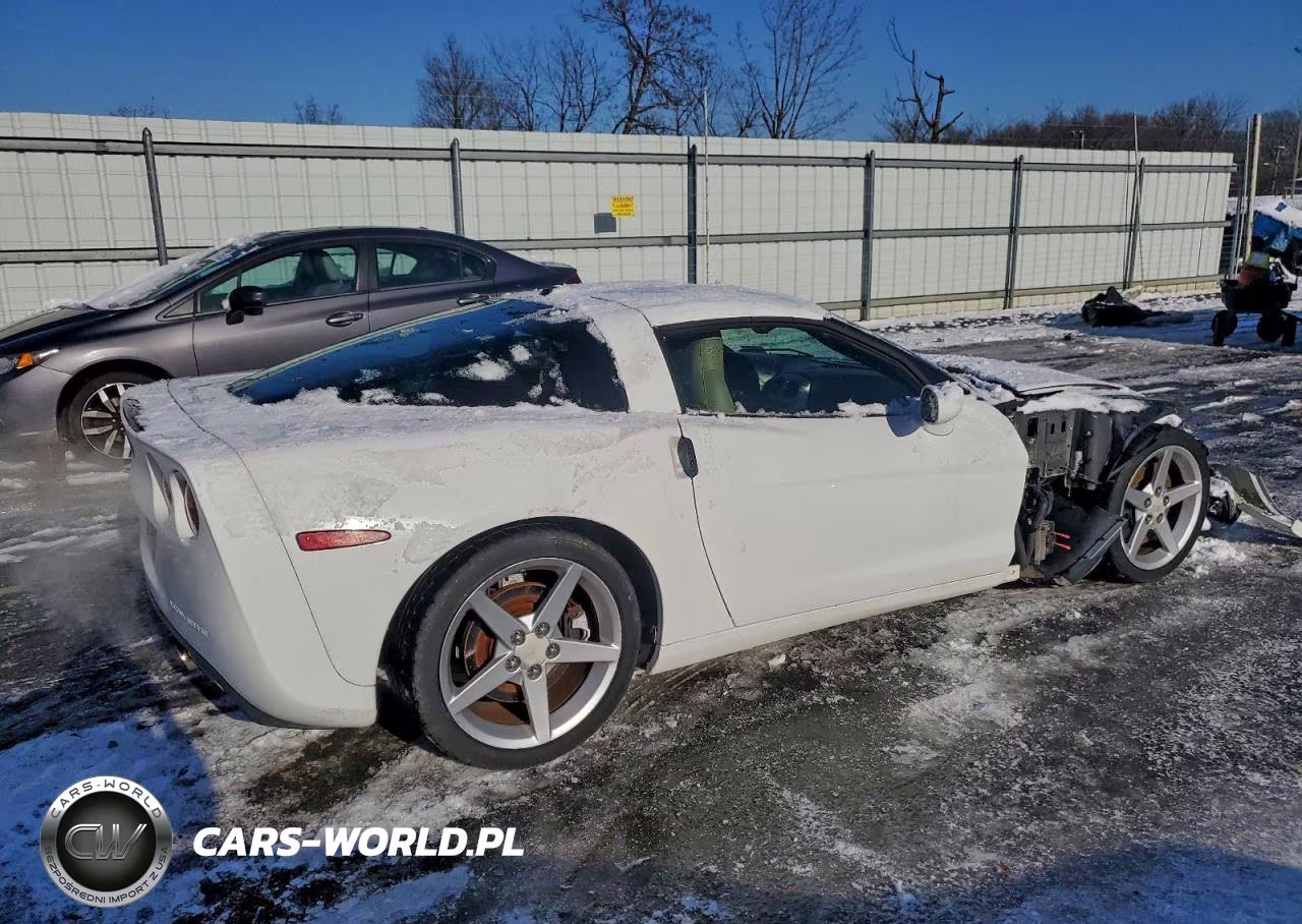 2005 Chevrolet Corvette VIN:1G1YY24U555118553 - 3