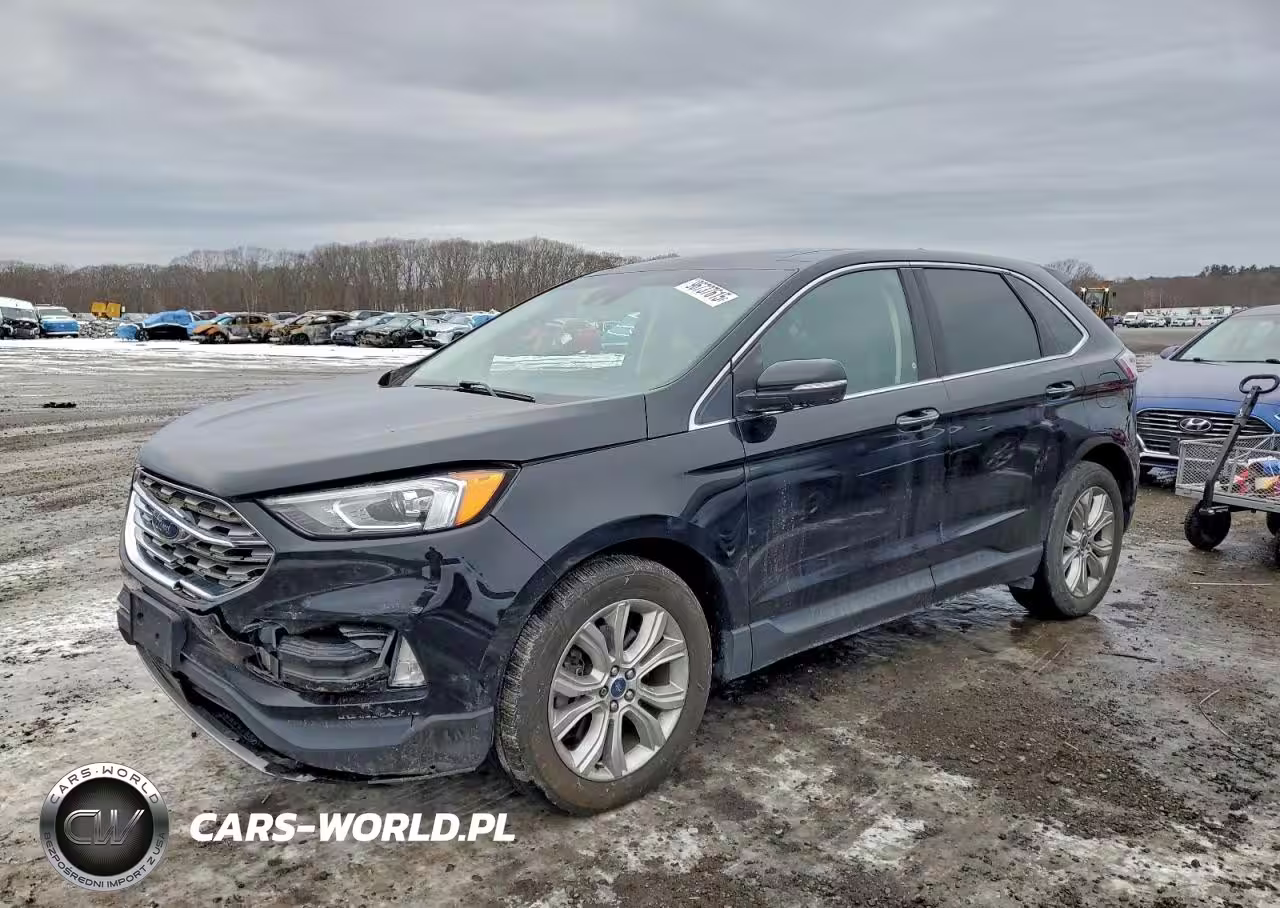 2019 Ford Edge Titanium