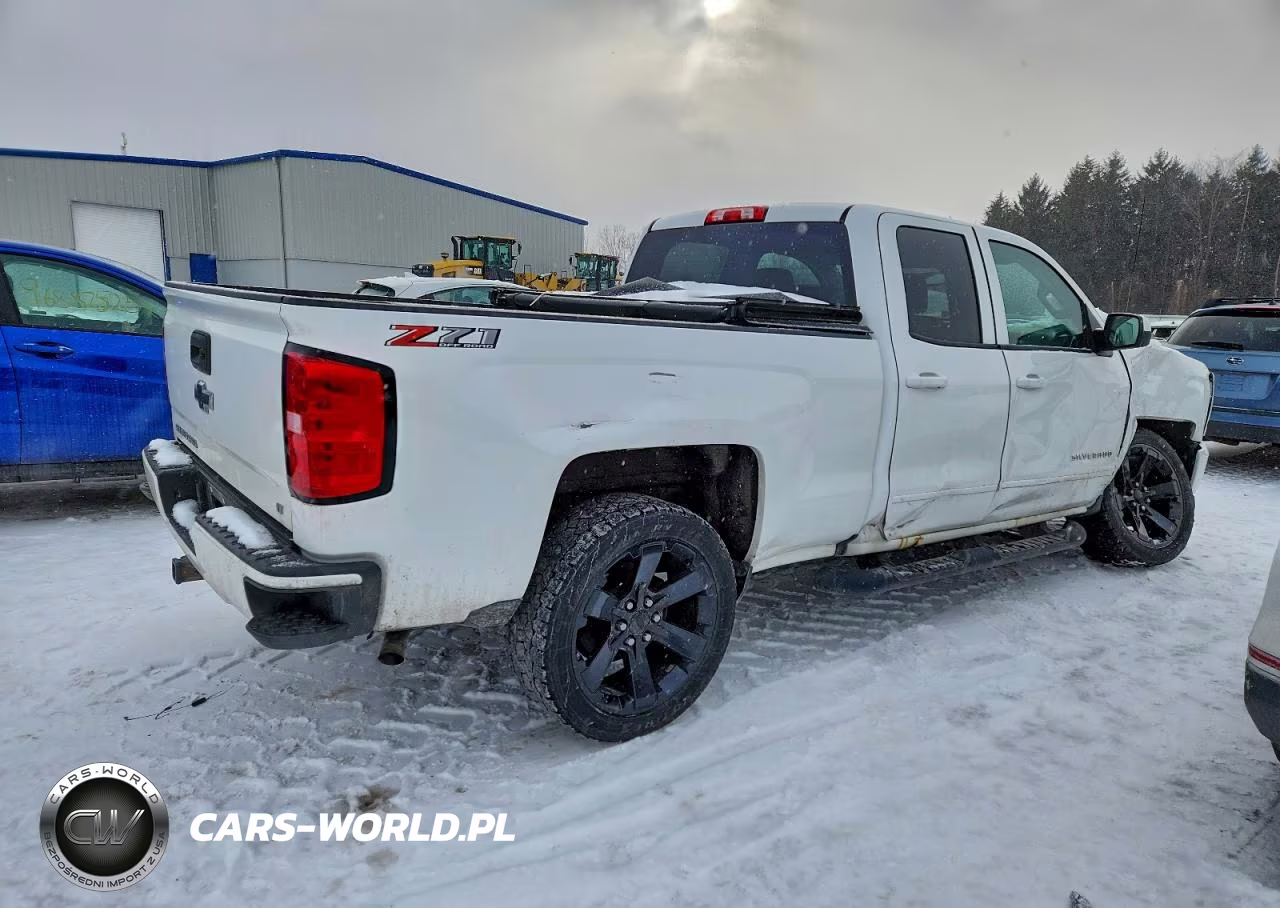 2018 Chevrolet Silverado K1500 Lt VIN:1GCVKRECXJZ123194 - 3