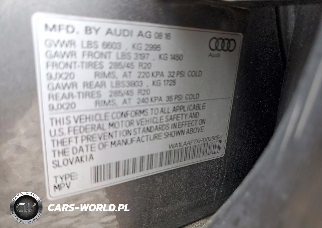 2017 Audi Q7 Premium Plus VIN:WA1LAAF7XHD025894 - 14