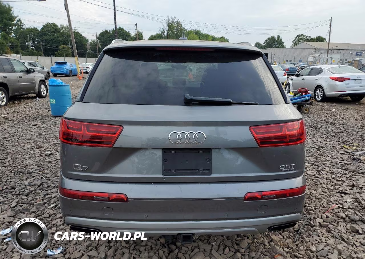 2017 Audi Q7 Premium Plus VIN:WA1LAAF7XHD025894 - 6