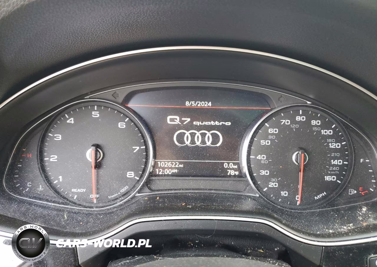2017 Audi Q7 Premium Plus VIN:WA1LAAF7XHD025894 - 9