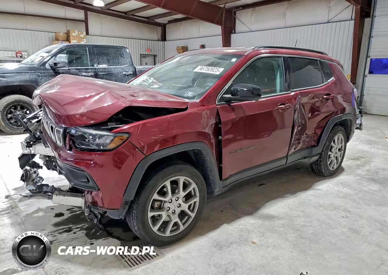 2022 Jeep Compass Latitude Lux