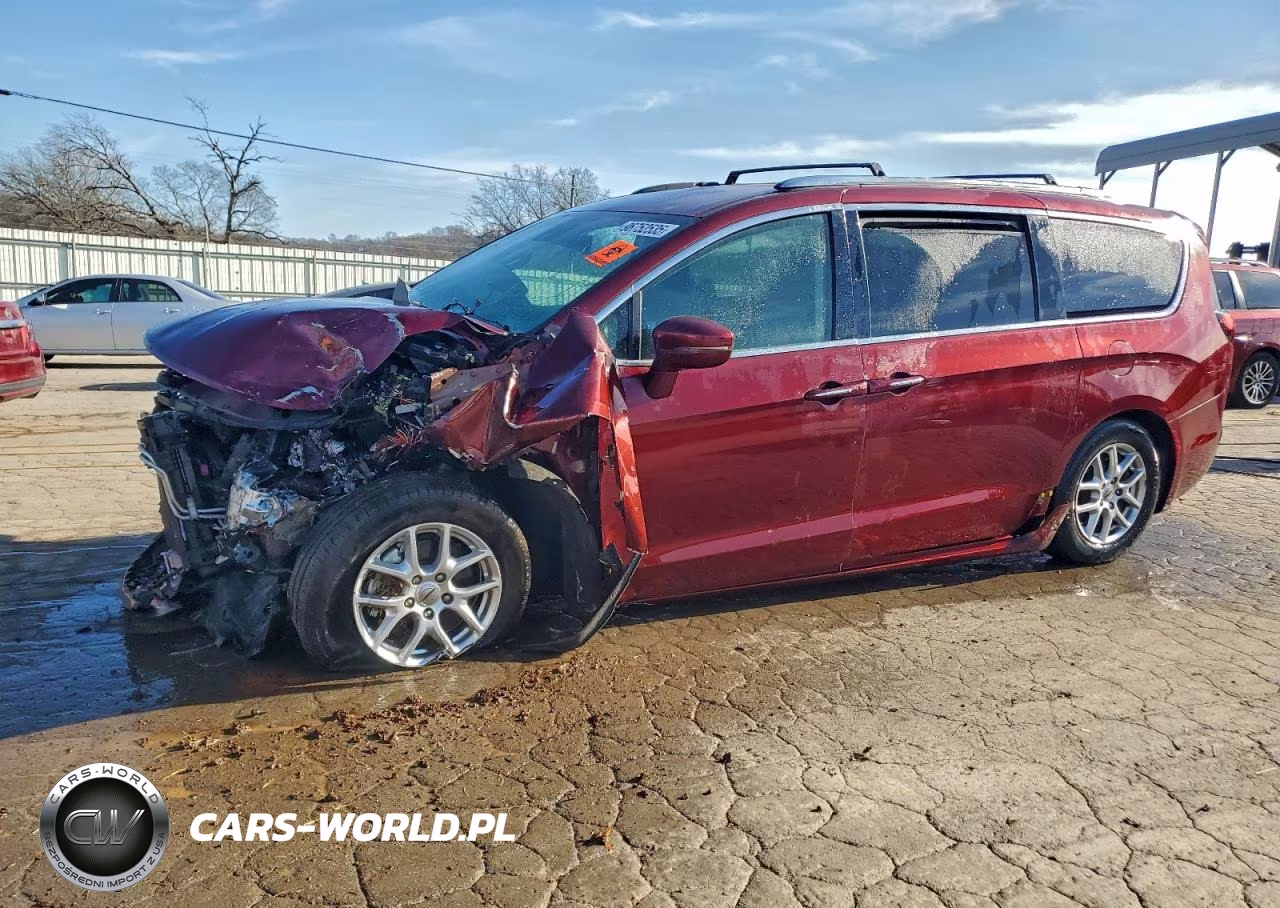 2021 Chrysler Pacifica Touring L