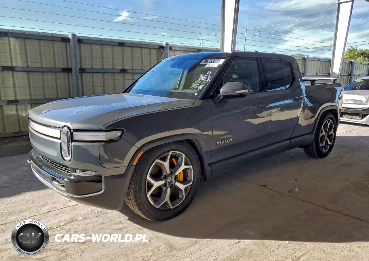 2023 Rivian R1T Adventure
