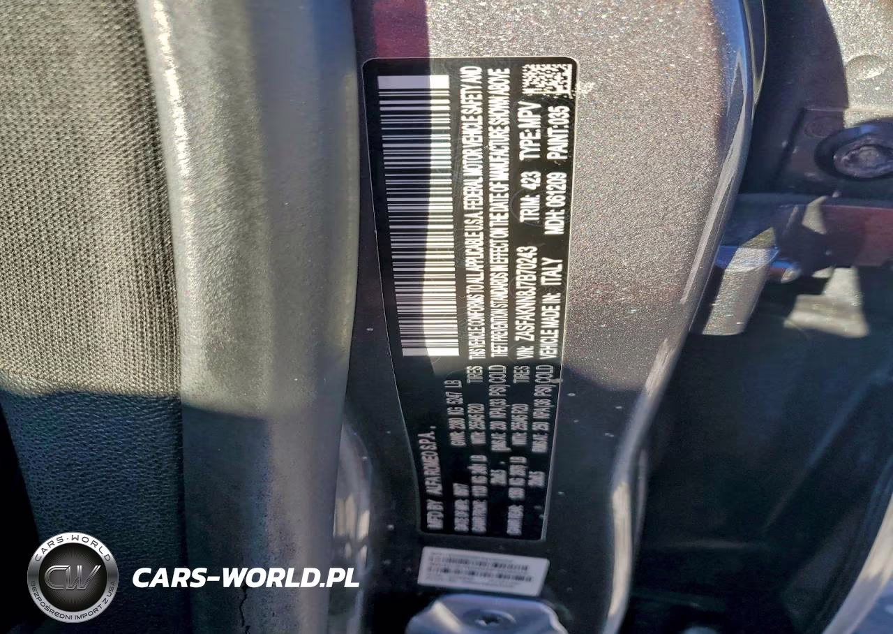 2018 Alfa Romeo Stelvio Ti Sport VIN:ZASFAKNN8J7B70243 - 13