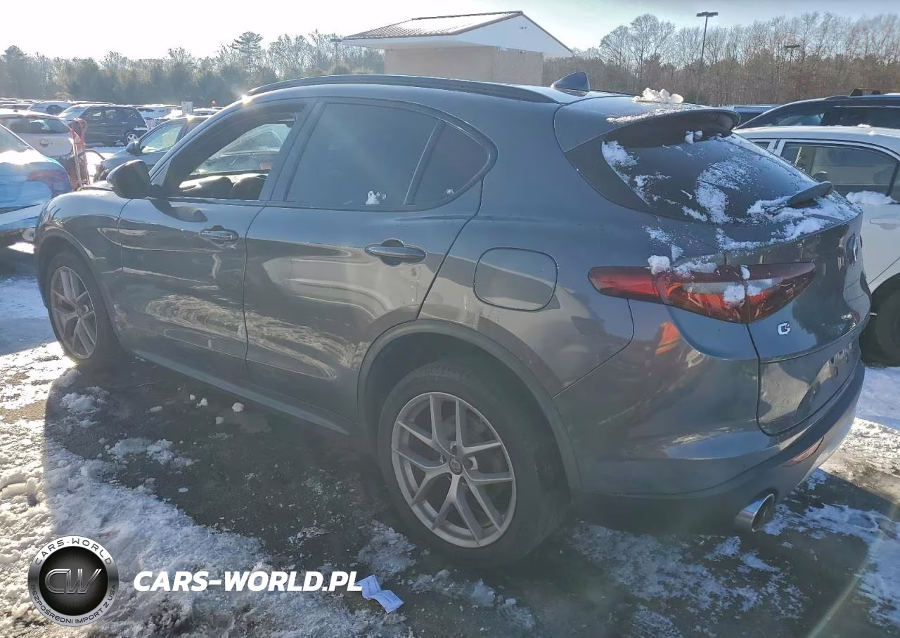 2018 Alfa Romeo Stelvio Ti Sport VIN:ZASFAKNN8J7B70243 - 2