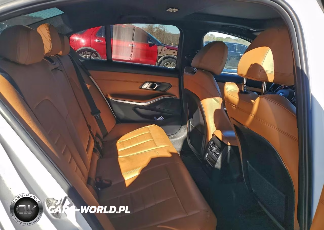 2020 BMW 330Xi VIN:WBA5R7C08LFH42521 - 10