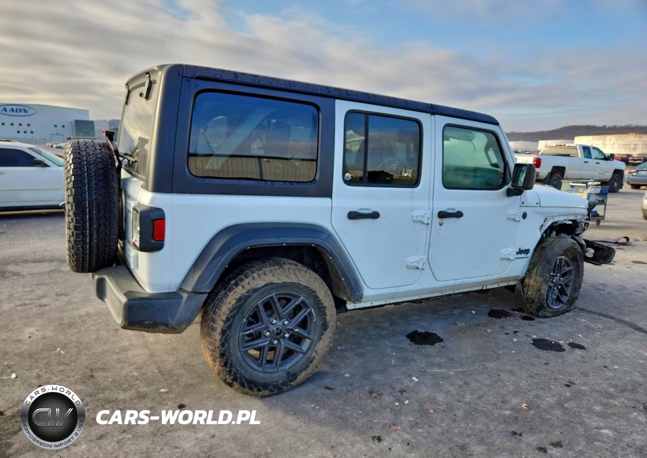 2024 Jeep Wrangler Sport VIN:1C4PJXDN7RW113612 - 3