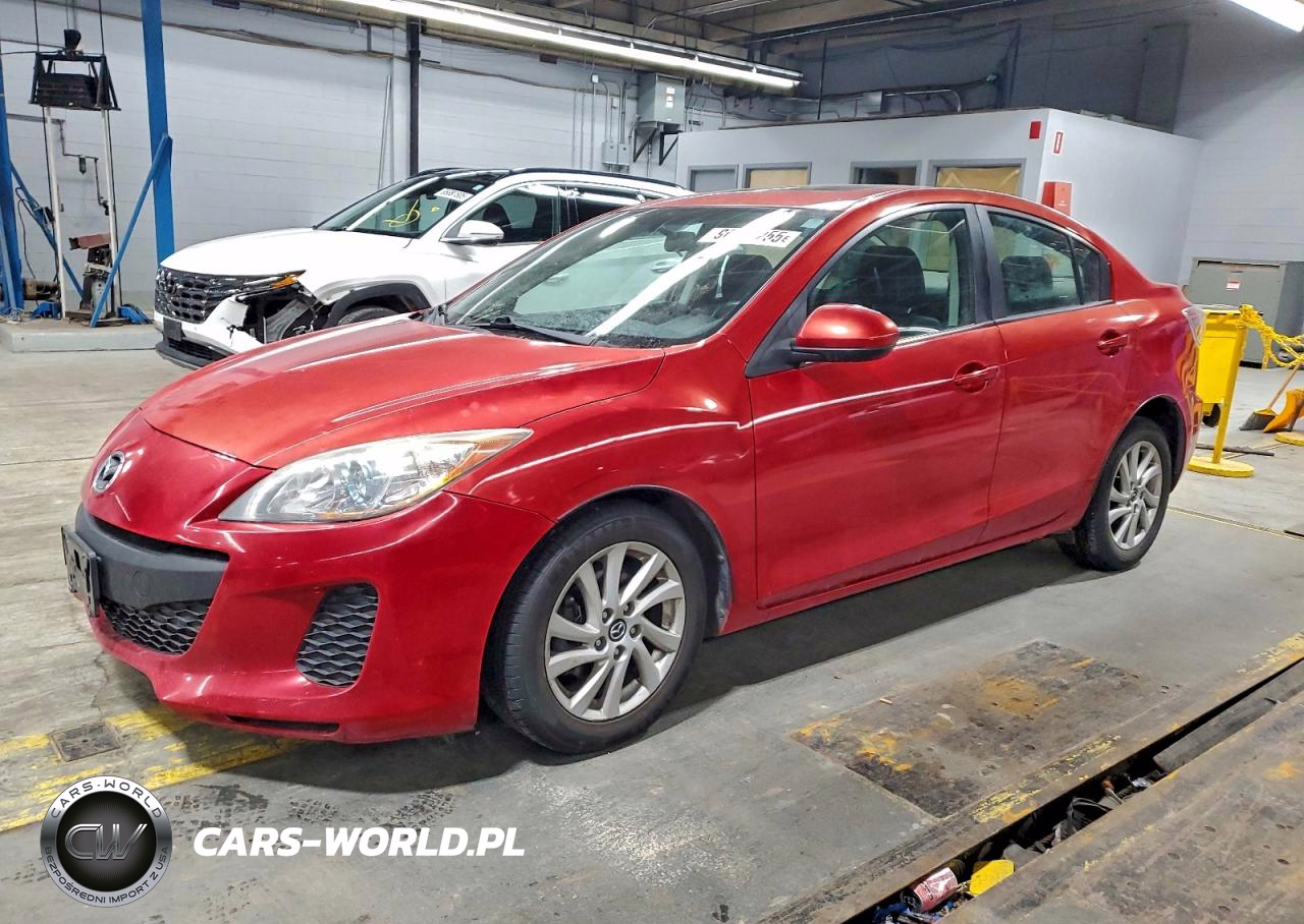 2013 Mazda 3 I