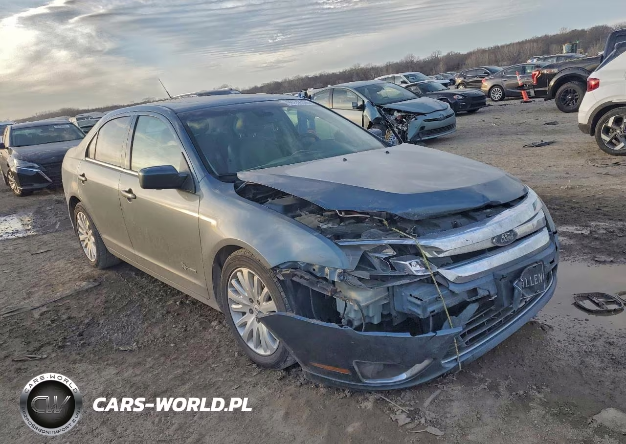 2012 Ford Fusion Hybrid VIN:3FADP0L35CR203799 - 4